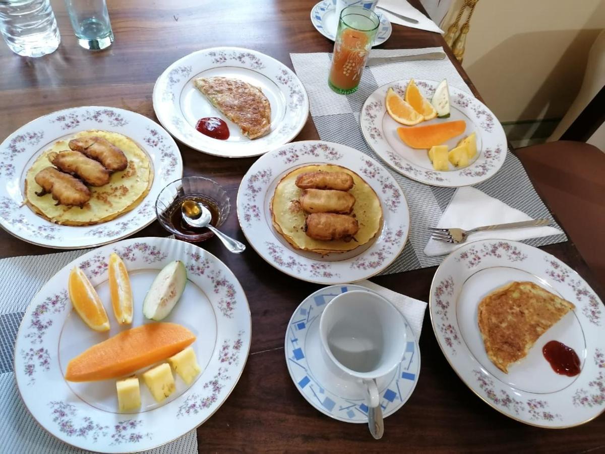 Water Front Home Stay And Resort アヌラーダプラ エクステリア 写真